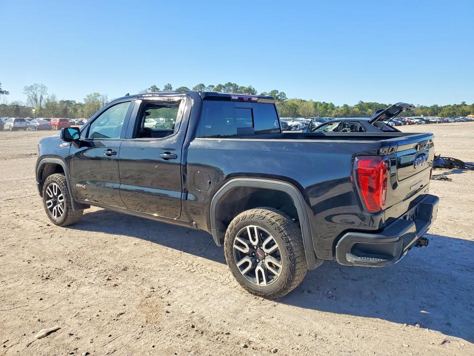 2024 GMC Sierra K1500 AT4