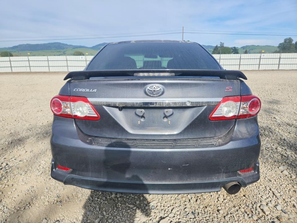 2013 Toyota Corolla s