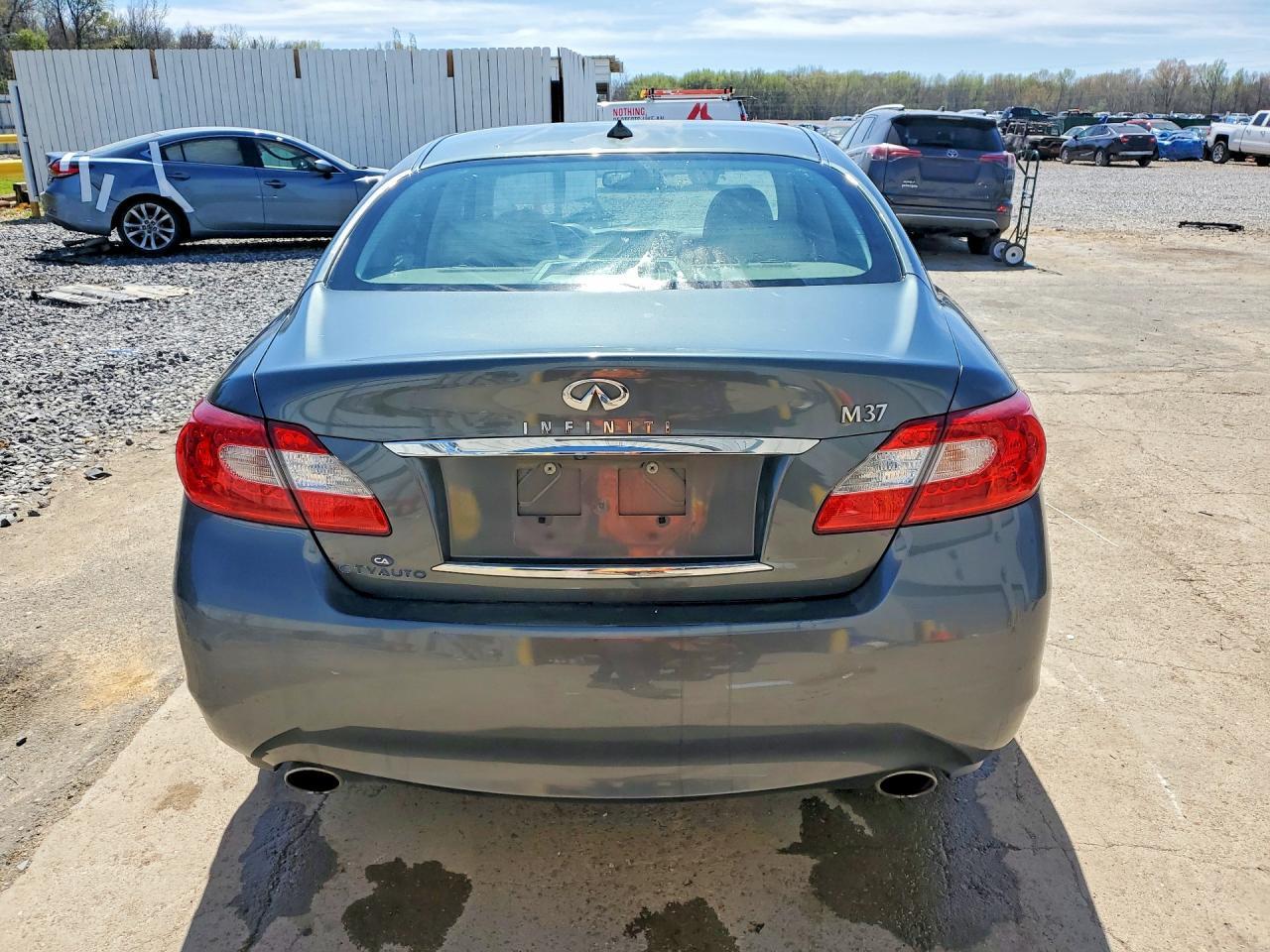 2012 Infiniti M37 Base