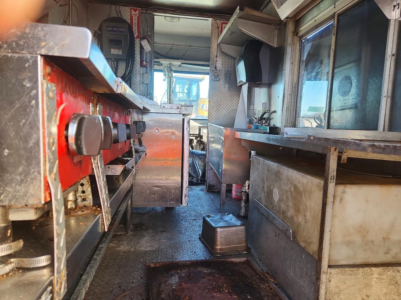 1997 GMC Forward Control Chassis P3500