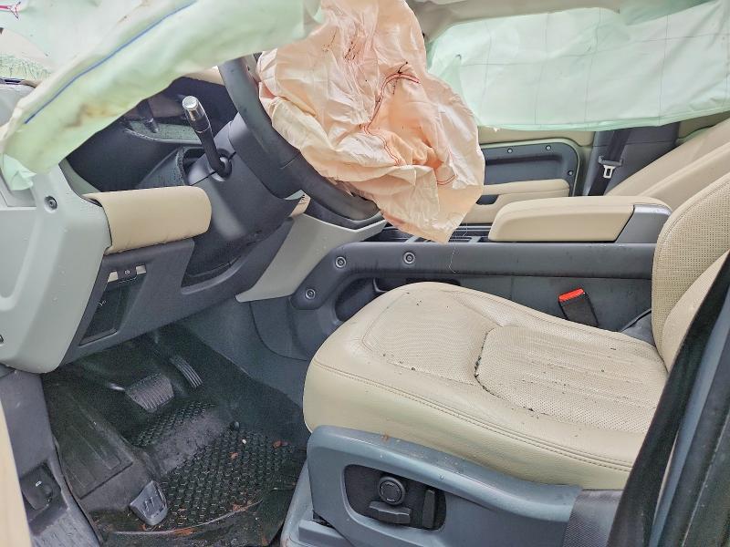 2022 Land Rover Defender 110 se