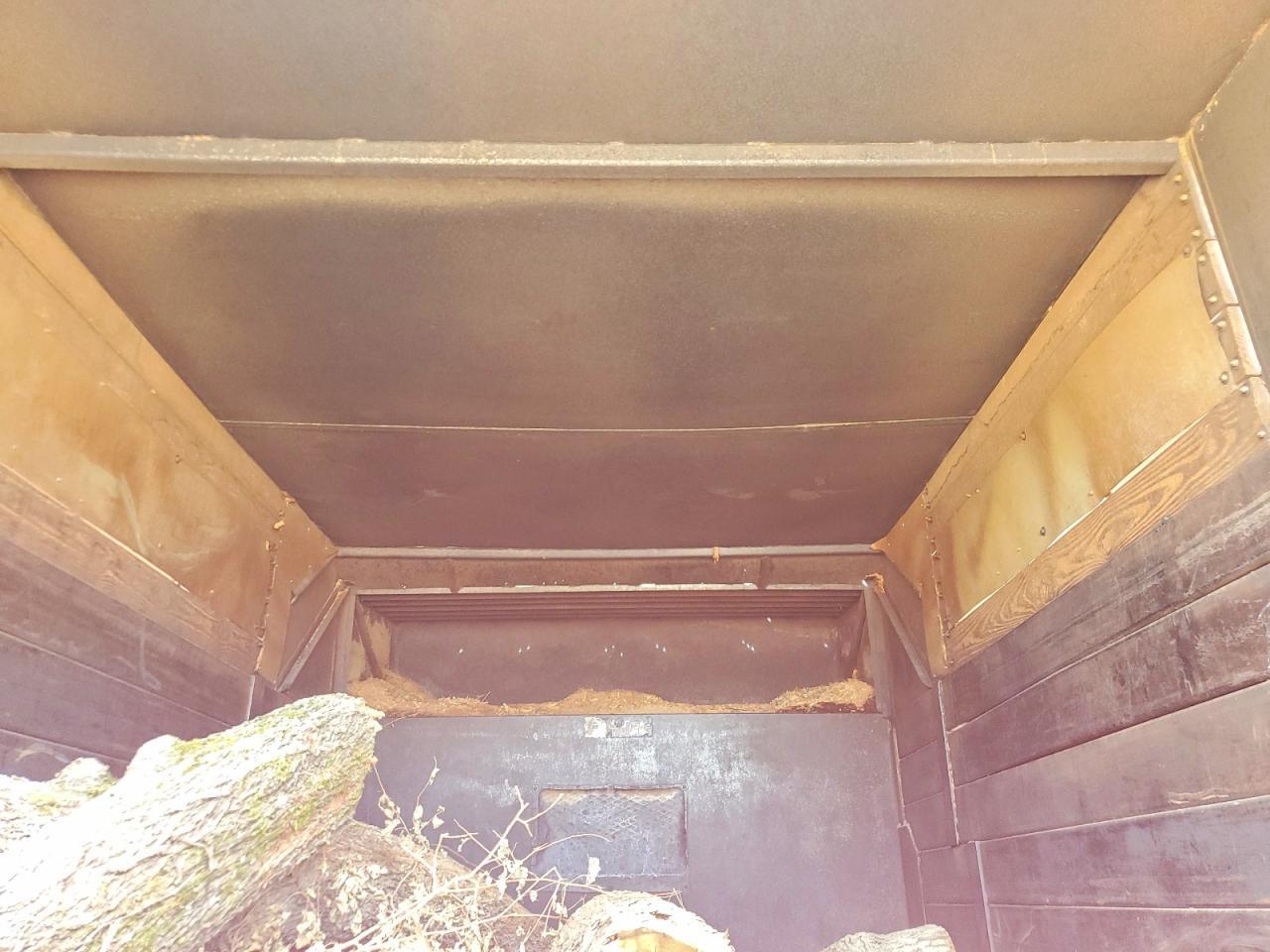 2001 Sterling L7500 Chipper Truck