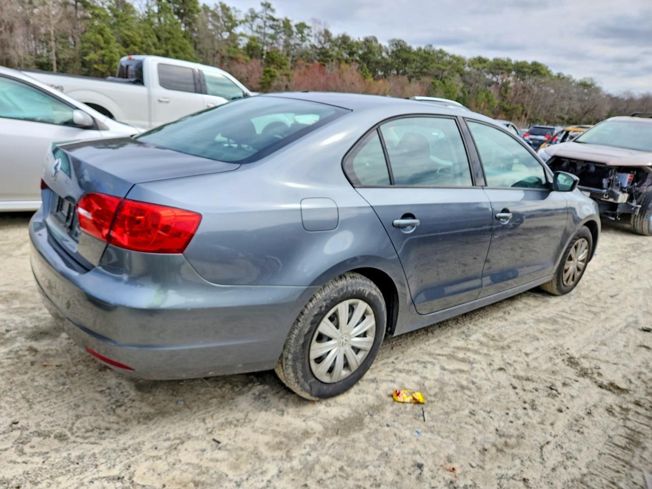 2014 Volkswagen Jetta Base
