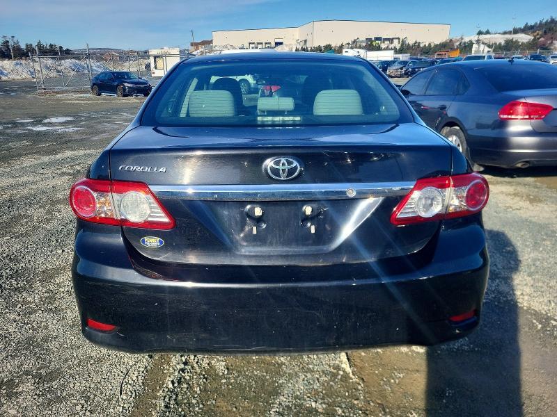 2013 Toyota Corolla l