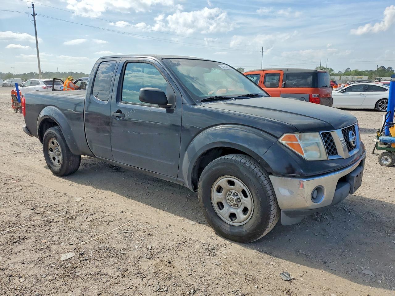 2008 Nissan Frontier XE