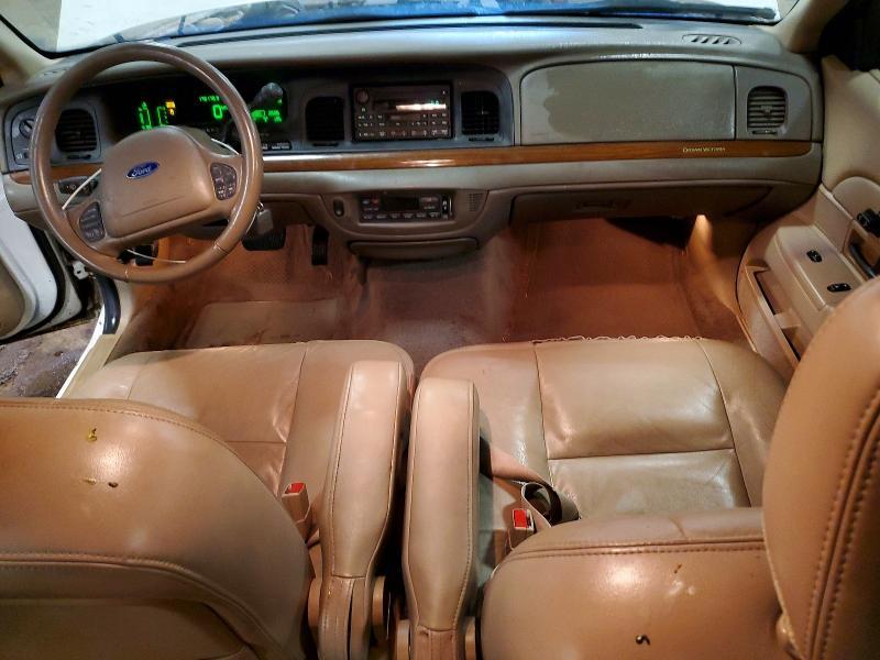 2003 Ford Crown Victoria lx