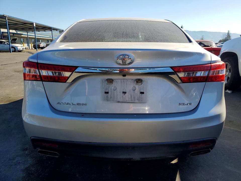 2014 Toyota Avalon xle