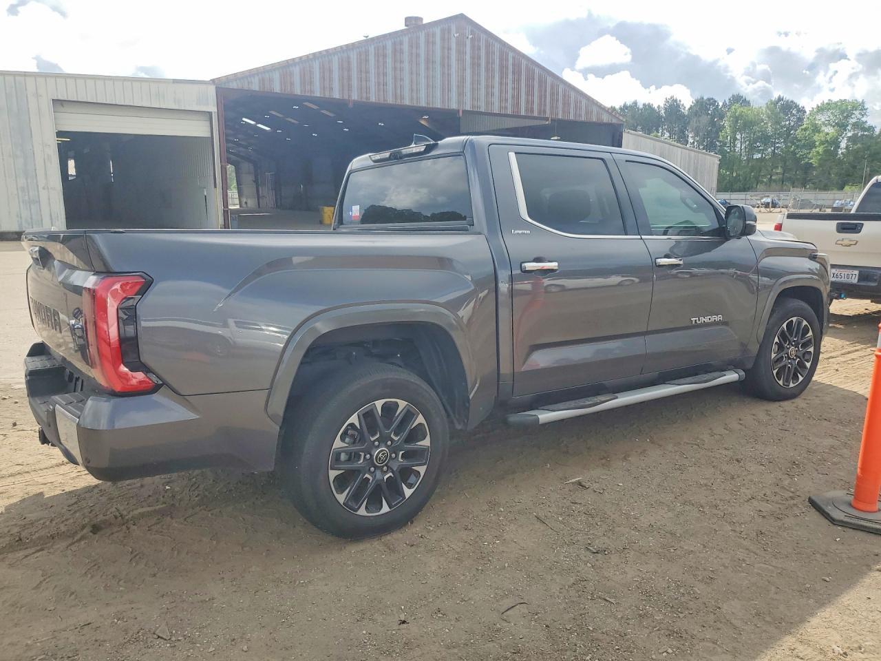 2023 Toyota Tundra Limited