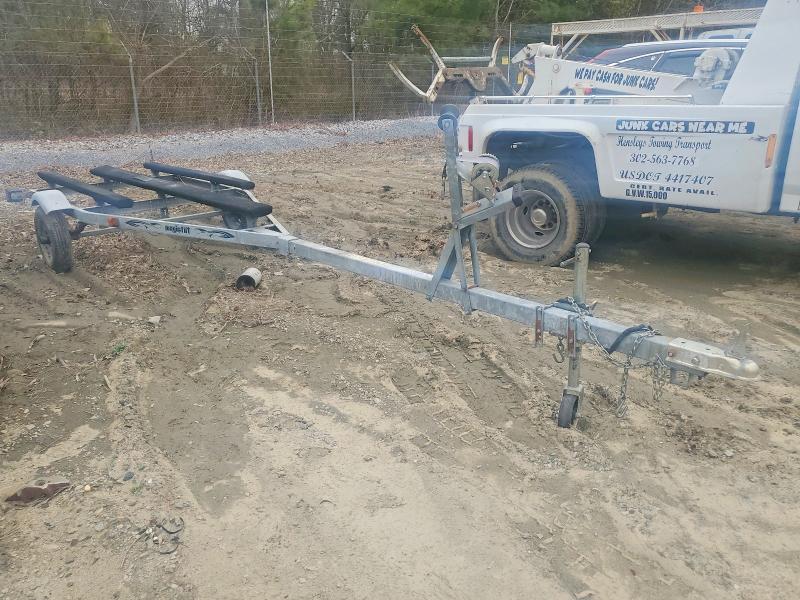 2004 Magic Tilte Boat Trailer