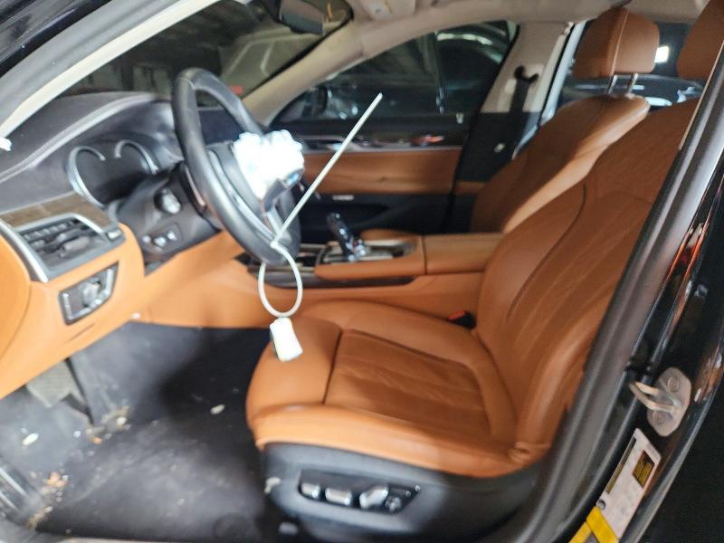 2018 BMW 740 xe