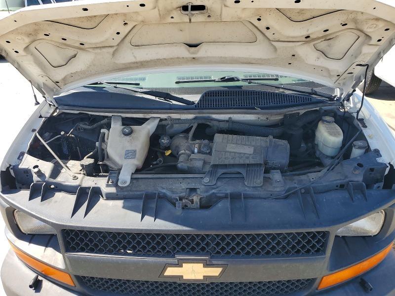 2016 Chevrolet Express 2500 Cargo Utility / Service Van