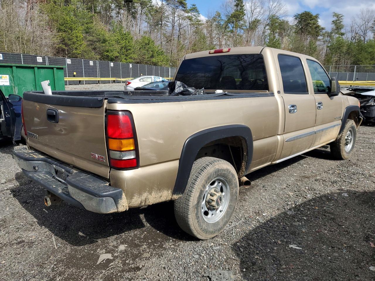2004 GMC Sierra K2500 Crew Cab