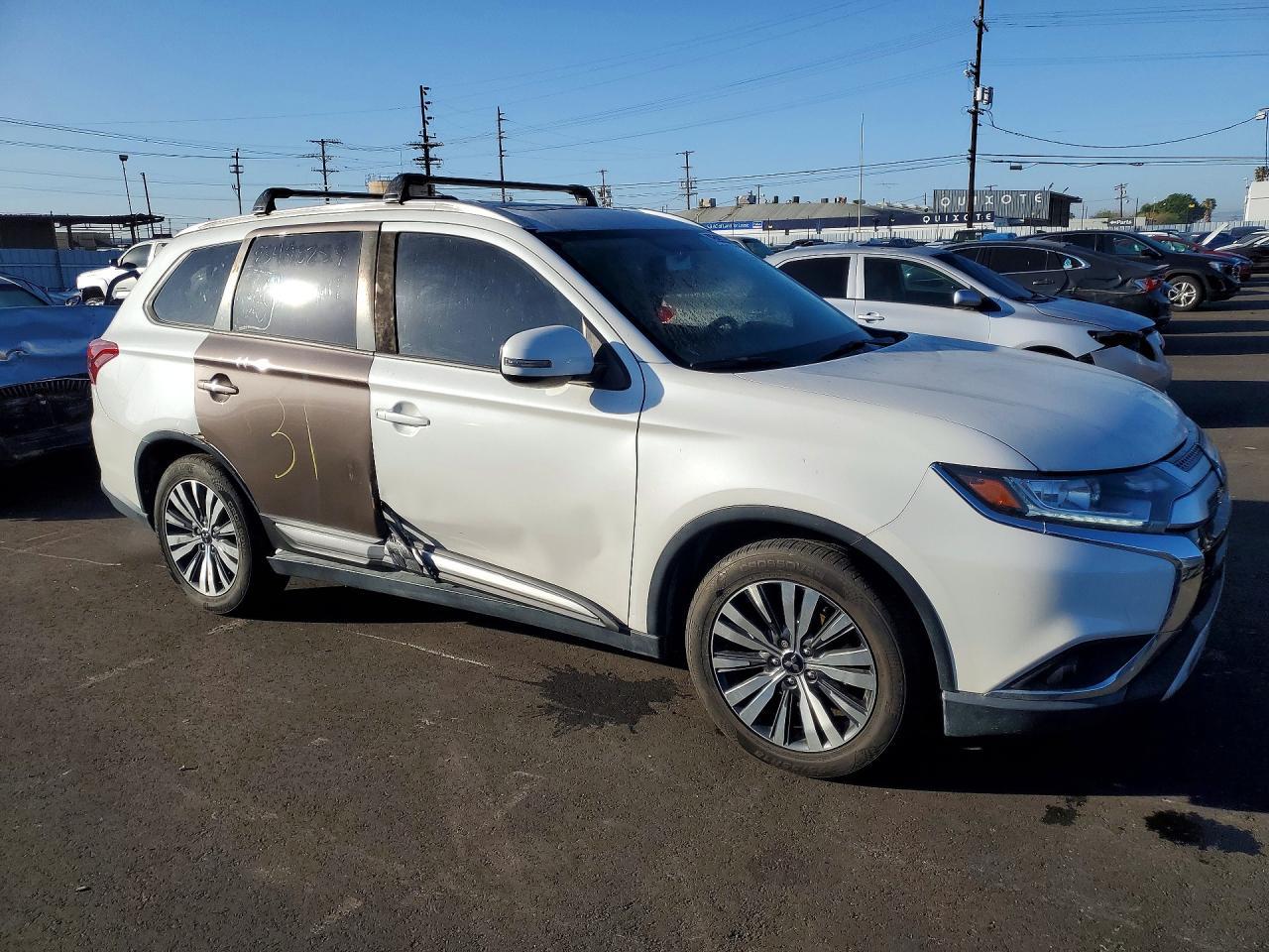2019 Mitsubishi Outlander se