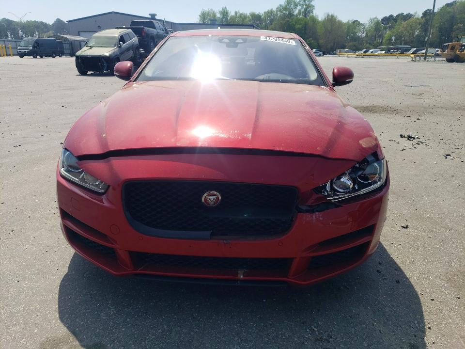 2017 Jaguar Xe Prestige