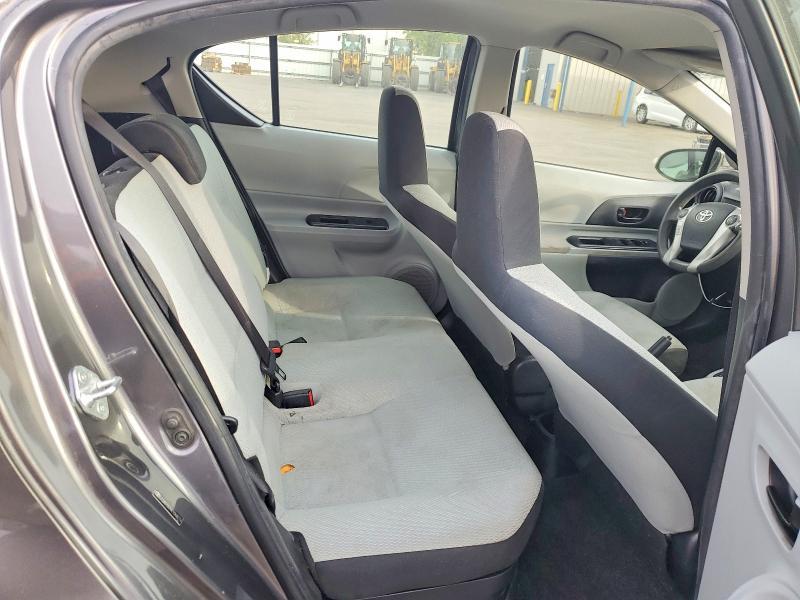 2014 Toyota Prius c one