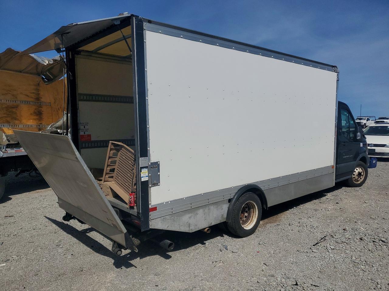 2017 Ford Transit T-350 BOX Truck
