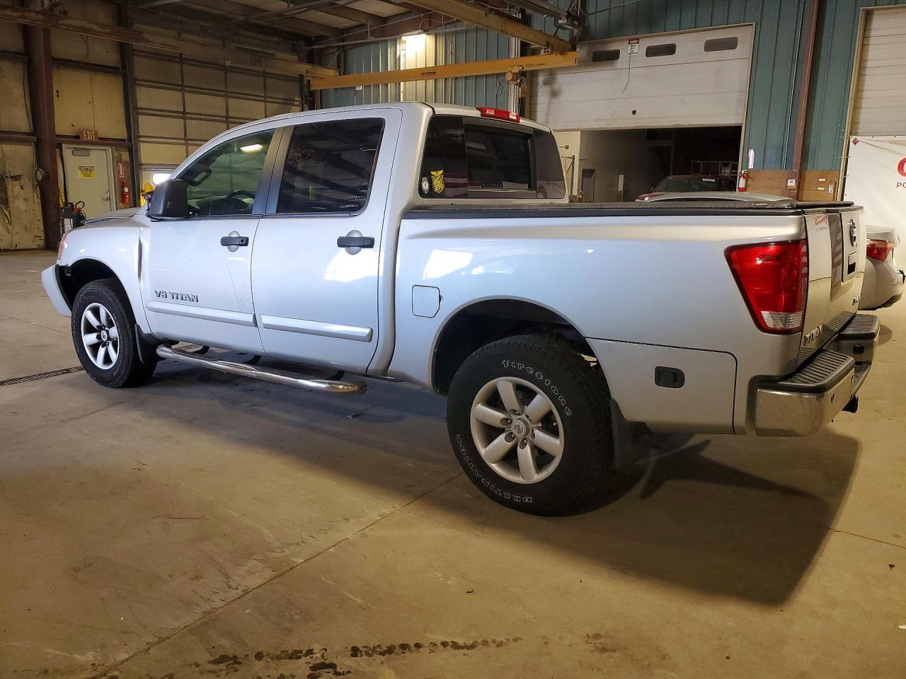 2012 Nissan Titan SV