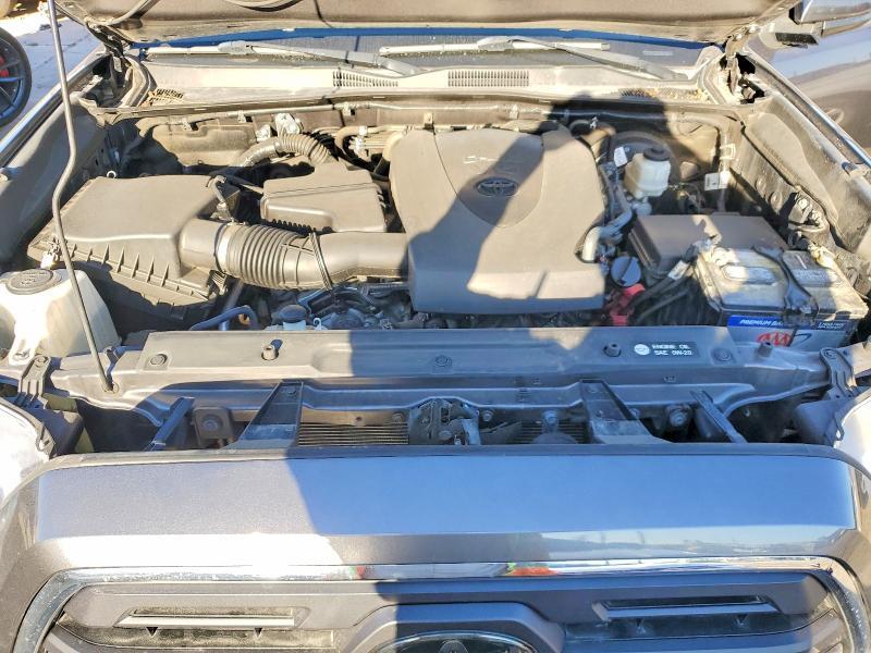 2018 Toyota Tacoma SR5 V6