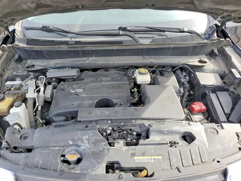 2018 Nissan Pathfinder s