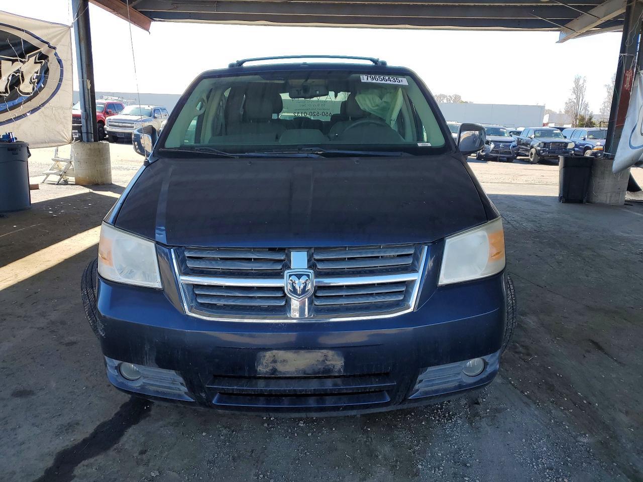 2008 Dodge Grand Caravan sxt