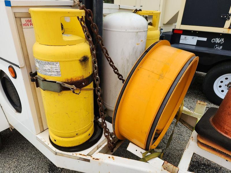 2004 Team Fenex Manhole Support Trailer