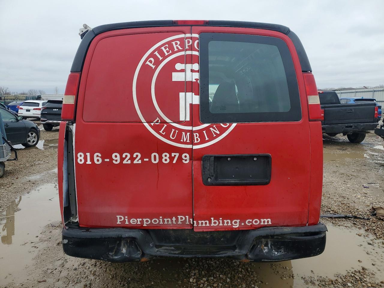 2014 Chev Express G2500