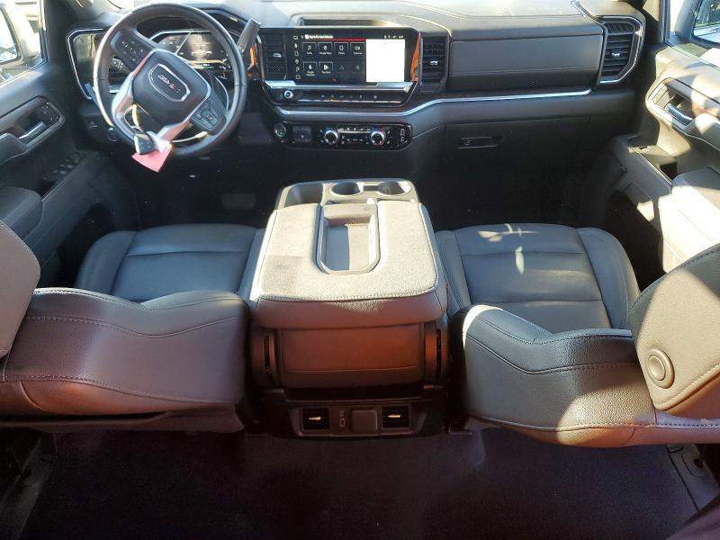 2025 GMC Sierra C1500 SLT