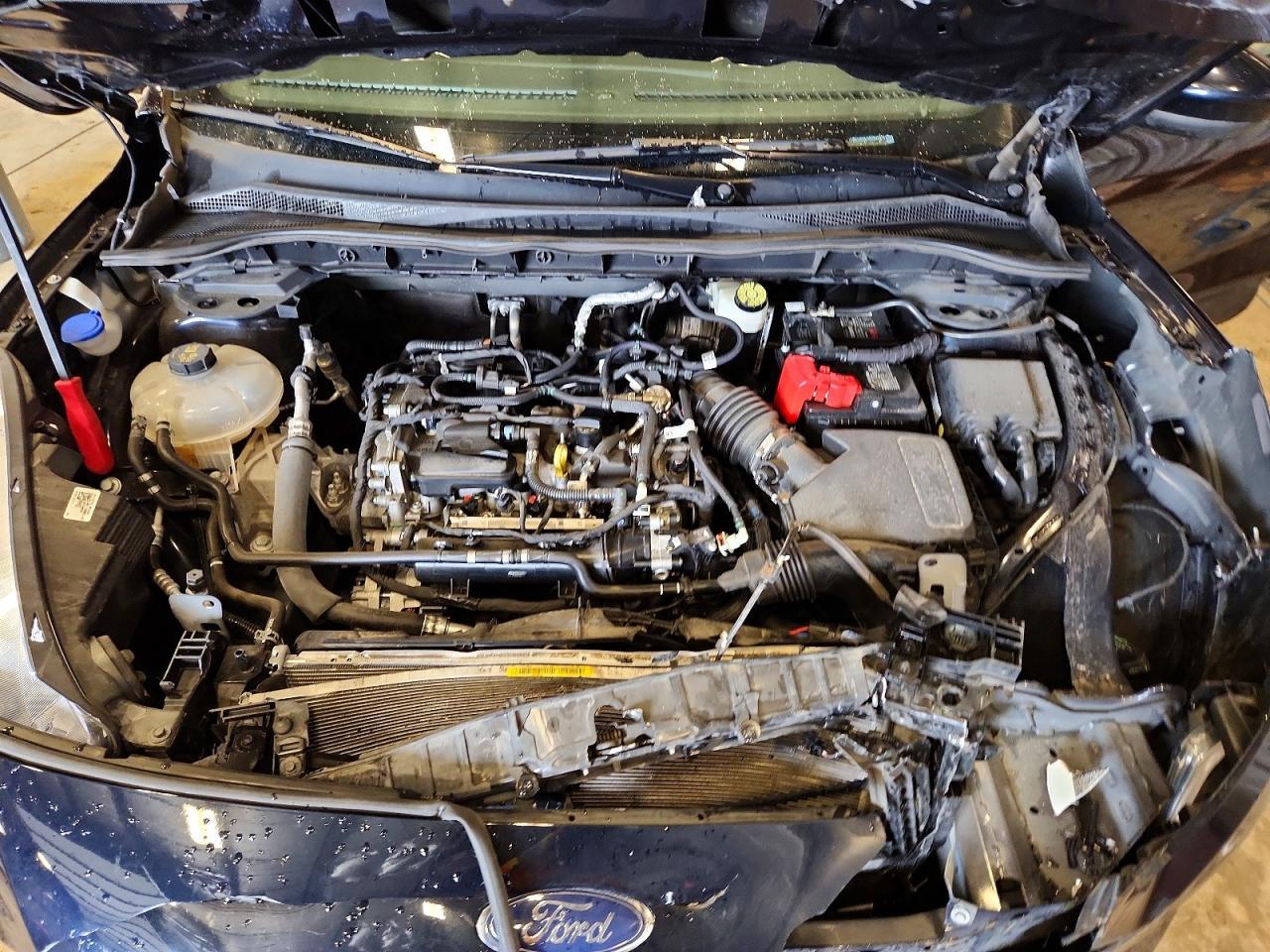 2021 Ford Escape sel