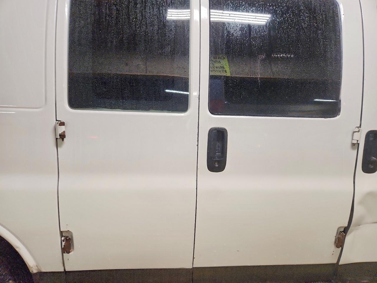 2003 Chev Rolet Express 1500 Utility / Service Van