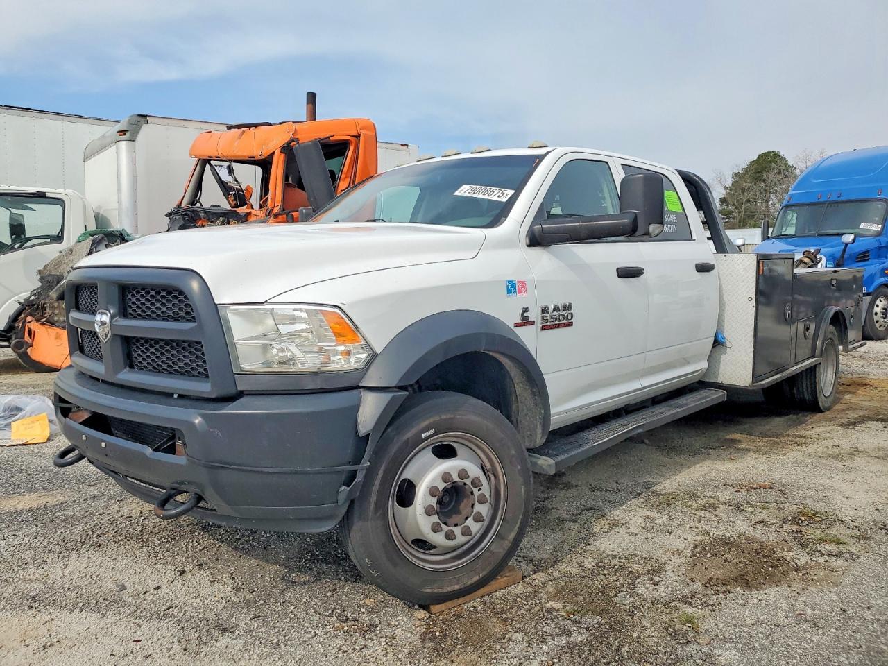 2018 Dodge RAM 5500 Flatbed Truck
