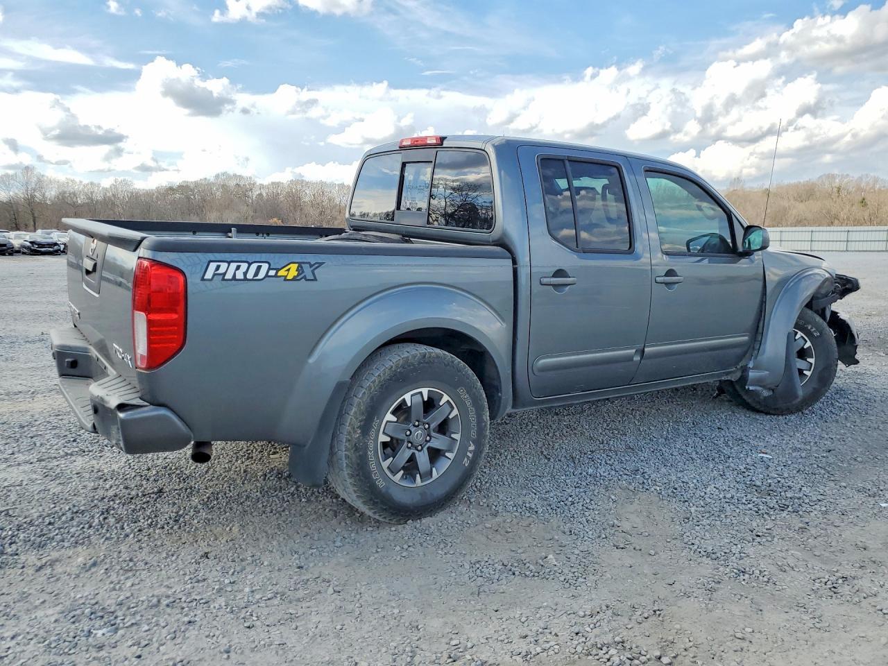 2016 Nissan Frontier PRO-4X