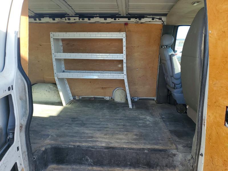 2010 Chevrolet Express G2500 LS