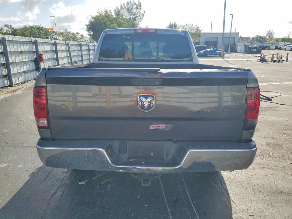 2013 Dodge RAM 1500 SLT