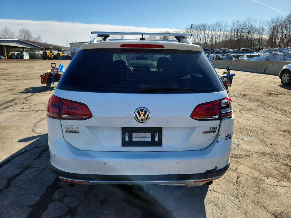 2017 Volkswagen Golf Alltrack s