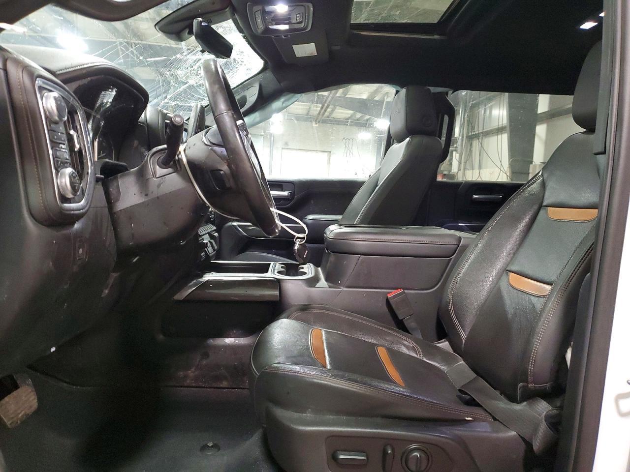 2020 GMC Sierra K2500 AT4