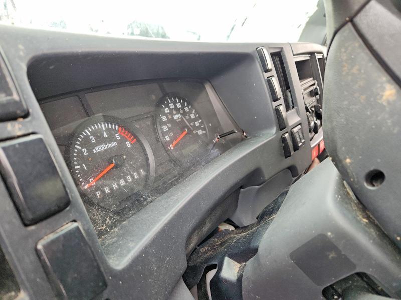2022 Isuzu Nrr box Truck