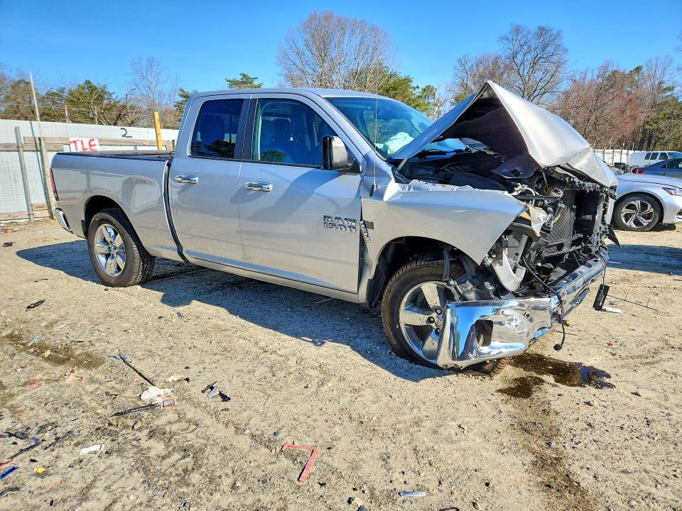 2016 Dodge RAM 1500 SLT