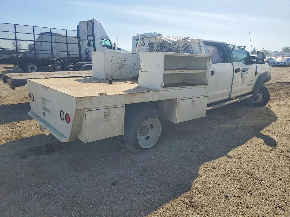 2022 Ford F550 Super Duty Flatbed Truck
