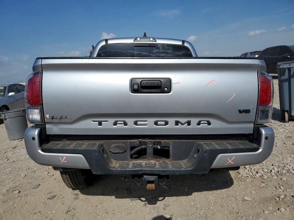 2022 Toyota Tacoma TRD OFF-Road