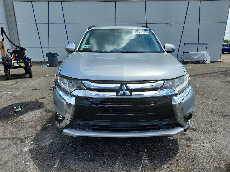 2016 Mitsubishi Outlander se