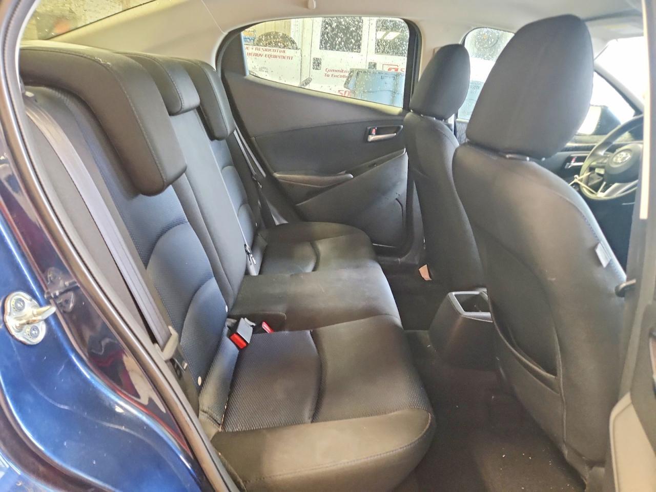 2018 Toyota Yaris ia Base