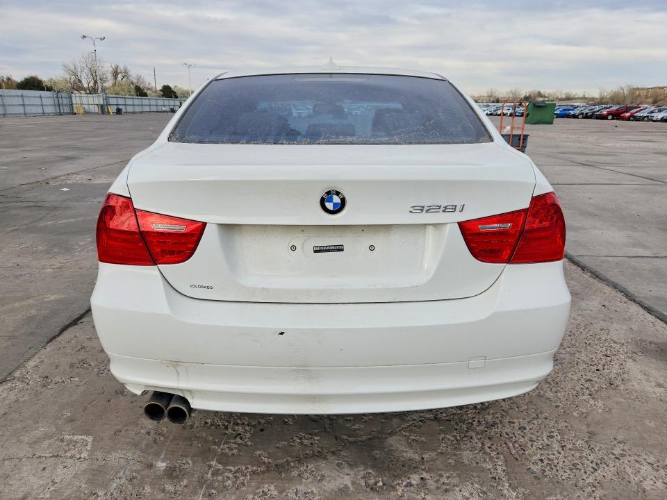 2011 BMW 328 xi Sulev