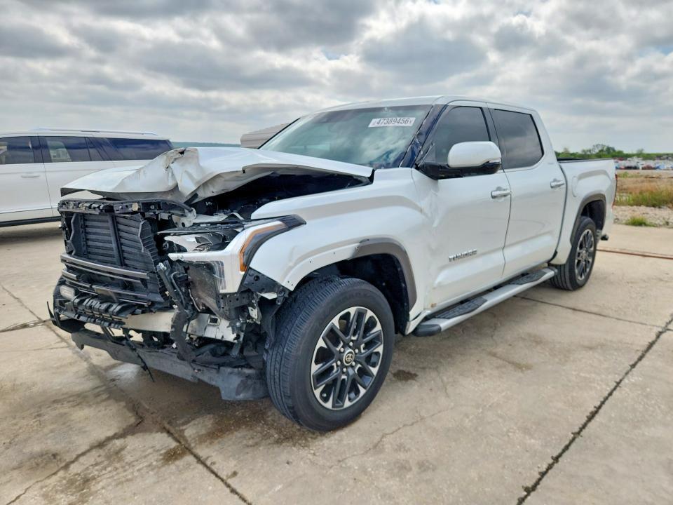 2023 Toyota Tundra Limited HV