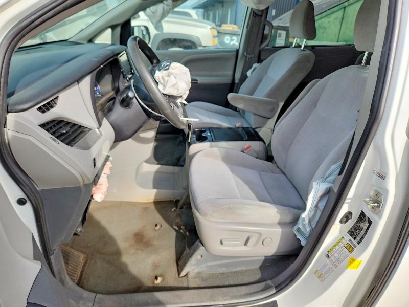 2020 Toyota Sienna le 7-passenger