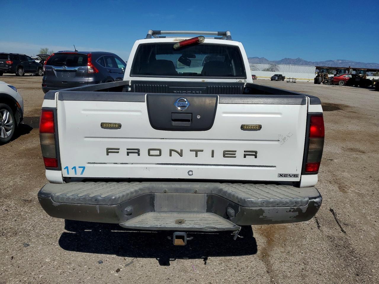 2003 Nissan Frontier XE-V6