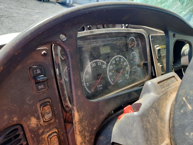 2008 Freightliner Business Class M2 Septic Truck