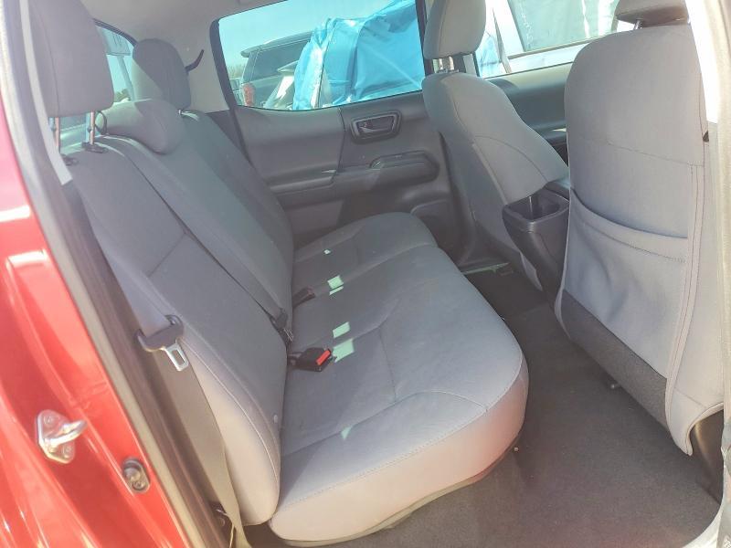 2017 Toyota Tacoma SR