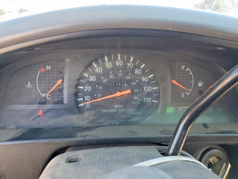 1995 Toyota Tacoma Base