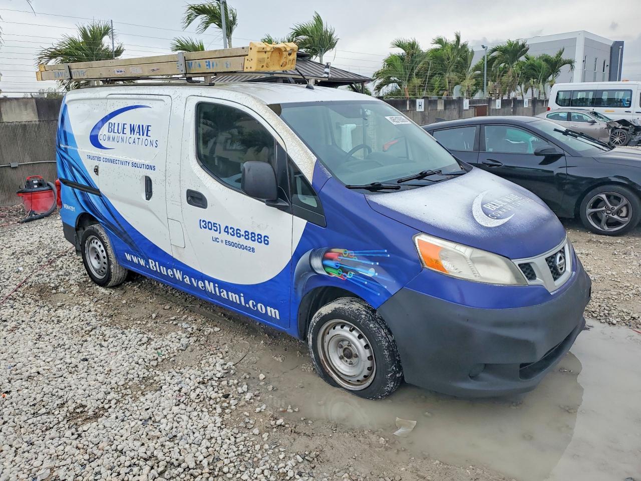 2017 Nissan NV200 Utility / Service Van