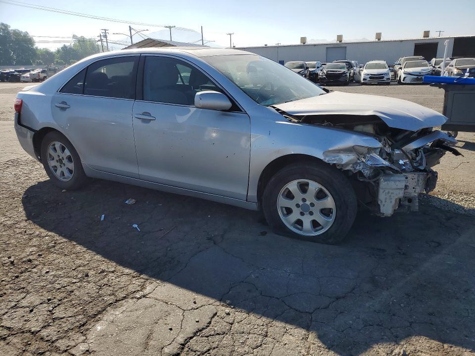 2009 Toyota Camry le